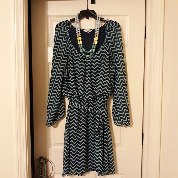Navy Blue/Mint Green Chevron Dress - Picture 1 of 2
